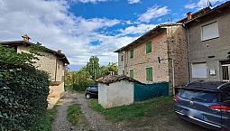 Savigno - Porzione Di Casa - Euro 49.000