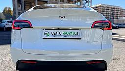 Tesla Model Y Long Range Awd Interni Bianchi