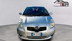 Toyota Yaris 1.3 - Garanzia Tcars
