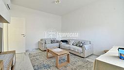 Appartamento Con 3 Camere Ristrutturato !!