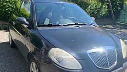 Lancia Y