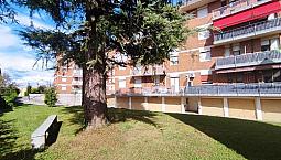 Spazioso Bicamere In Zona Servita