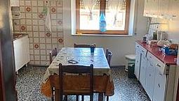 Appartamento Con Cortile E Garage