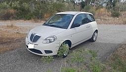 Lancia Ypsilon 1.2 69 Cv Unyca