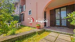 Appartamento Con Giardino Privato, Box E Piscina