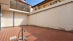 Trilocale Con Cortile Da Ristrutturare