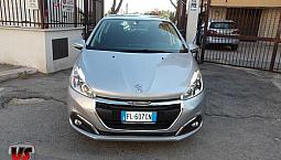 Peugeot 208 1.2 Benz-Km 80.000-2017