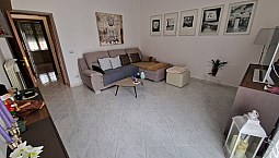 Eboli Centro - Appartamento Di 75 Mq Con Soffitta