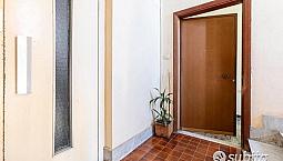 Pentavano Con Cucina Abitabile, Ascensore E Posto
