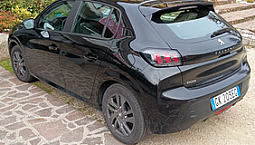 Peugeot 208 A Benzina