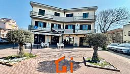 Appartamenti Di Prestigio Con Garage E Cantina