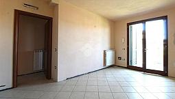 3 Locali A Monsummano Terme