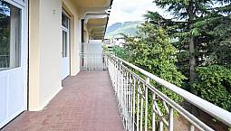 Quadrilocale Con Due Balconi In Via Schiller A Mer