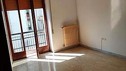 Appartamento Vicino Giardini Murati 95Mq