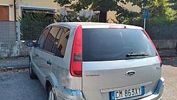Ford Fusion - 2004