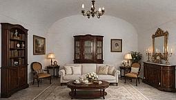 Intera Palazzina Al Centro Di Tissi