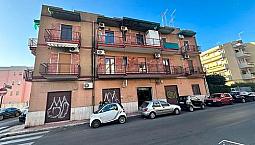 Via Venezia Ad.ze Ferramenta 'Perrone' 3Vani+Acc