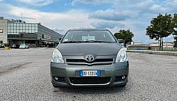 Toyota Corolla Verso 2.2 Diesel