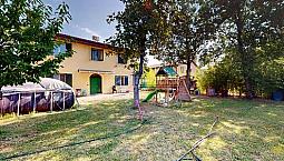 Porzione Di Bifamiliare In Via Nerio Nannetti 15