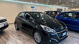 Peugeot 208 Puretech 82 5 Porte Allure
