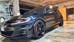 Volkswagen Golf 7ª Serie - 2017
