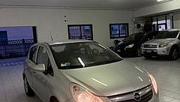 Opel Corsa 1.2 5 Porte Cosmo