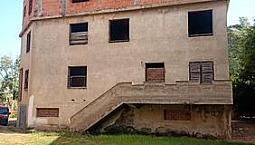 Palazzina Spaziosa Con Terrazza E Garage A Gonnesa