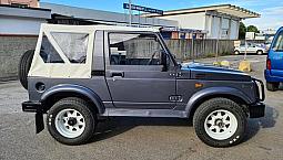 Suzuki Samurai Sj500