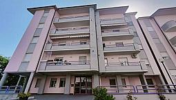 Appartamento 75 Mq Con Box - Via Campania