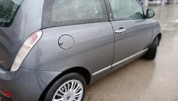 Lancia Ypsilon 1.2 69 Cv Unyca