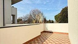 Appartamento Di 93 M² Con 3 Locali E Box Auto A Ab