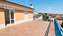 Attico Ristrutturato Mq 210 E Terrazzo Mq 200 U876