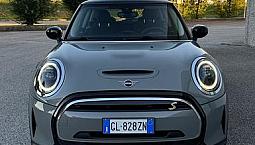 Mini Full Electric Cooper Se Camden Edition