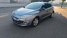 Renault Megane 1.5 Dci 5 Porte Del 10