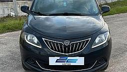 Lancia Ypsilon 1.0 Firefly 5 Porte S&S Hybryd Gold