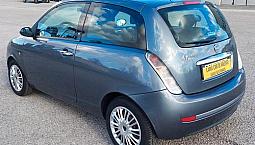 Lancia Ypsilon 1.2 - Neopatentati