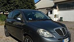 Lancia Ypsilon 1.2 Neopatentati
