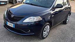 Lancia Ypsilon 1.2 69 Cv 5 Porte Gpl Ecochic Plati