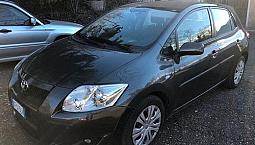 Toyota Auris 1.4 D-4D 90Cv - Neopatentati
