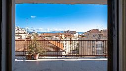 Via Bacaredda - Sesto Piano Con Terrazza A Livello