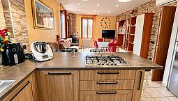 Soluzione Indipendente Con Giardino E Terrazzo