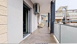 Via Delle Querce Appartamento Mq 145 E Box Doppio