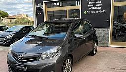 Toyota Yaris 1.4 D-4D 5 Porte Style
