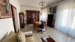In Cer Ca Di Un Appartamento In Zona Villa Pini ?