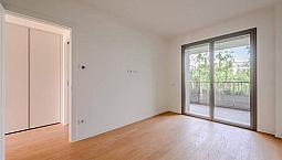 Appartamento Di 76 M² Con 2 Locali E Box Auto A Mi