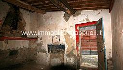 Appartamento Da Ristrutturare Nel Cuore Di Sinalun