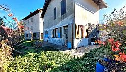 Alloggio Bilocale Con Giardino In Località Montana