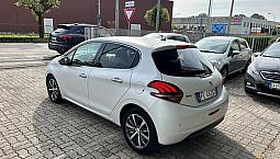 Peugeot 208 Bianco Opaco Bluehdi Allure