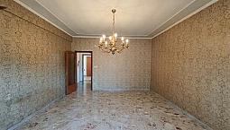 Appartamento Con Box In Via De Pretis