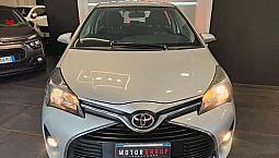 Toyota Yaris 1.3 5 Porte Lounge 99cv